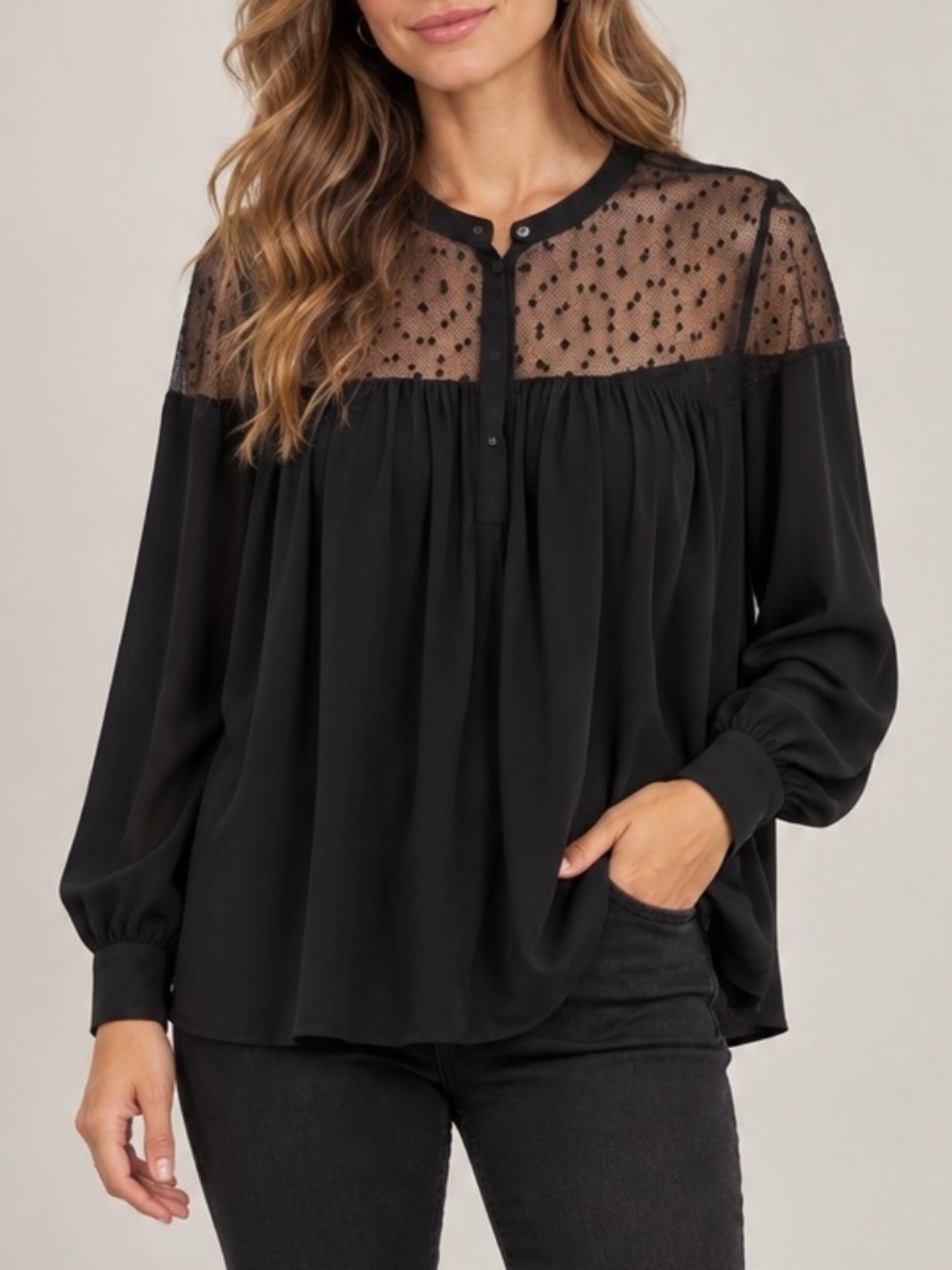 Aritzia Wilfred Blouse Womens Size Large Black Mesh Vamp Feminine 100% Silk